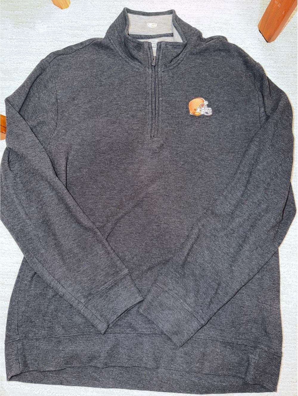 Vineyard Vines gray Cleveland Browns quarter zip pullover